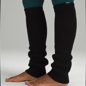 Lululemon Ribbed Knit Merino Leg Warmer
